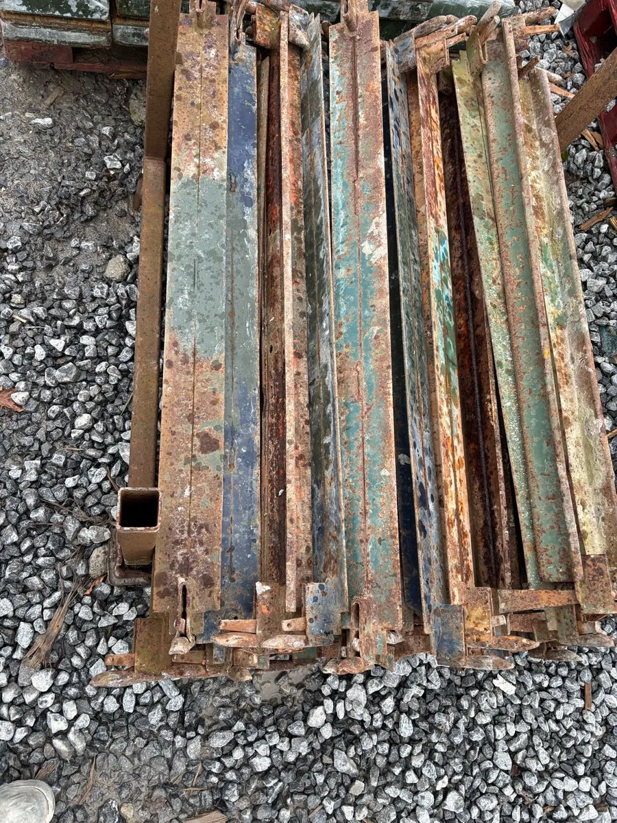 Scaffolding - Image 1