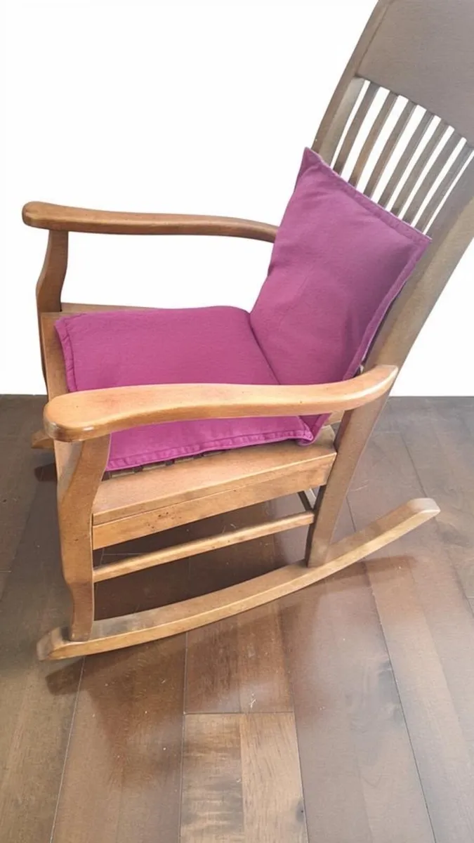 Rocking chair - Image 1