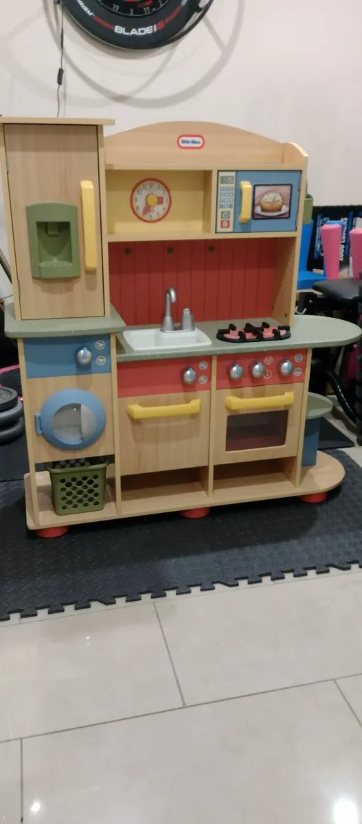 Child's Wooden Kitchen - Image 1