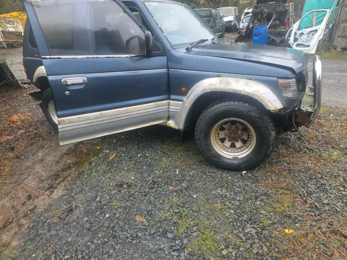Pajero,parts - Image 1