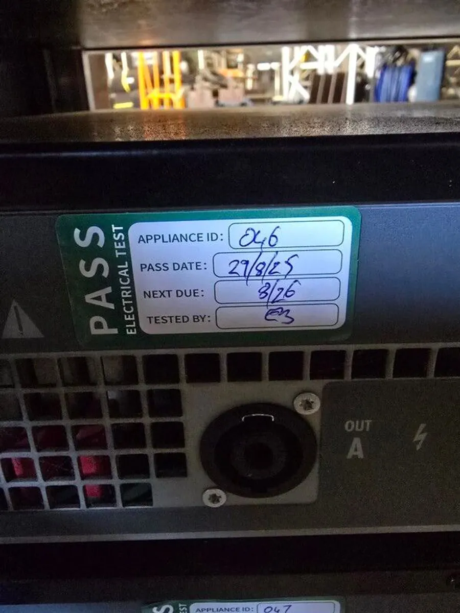 D&B Max 15 monitors with D6 amps - Image 4