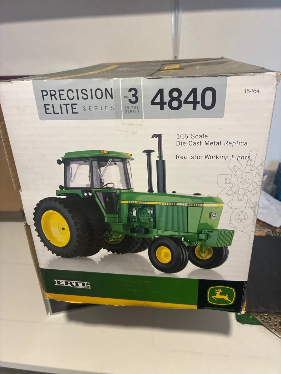 1:16 scale John Deere 4840 - Image 3