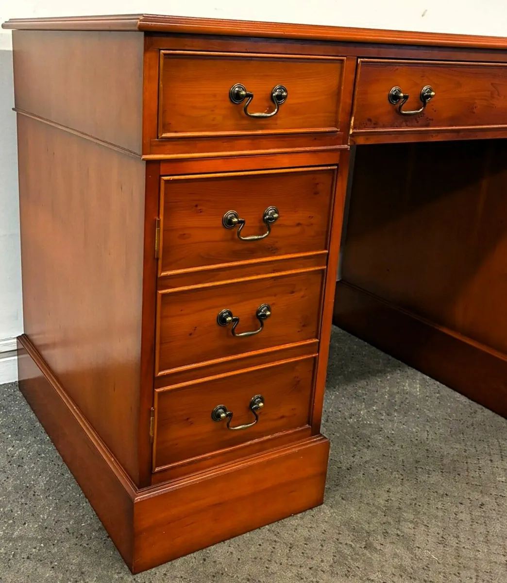 LEATHER TOP DESK - Image 3