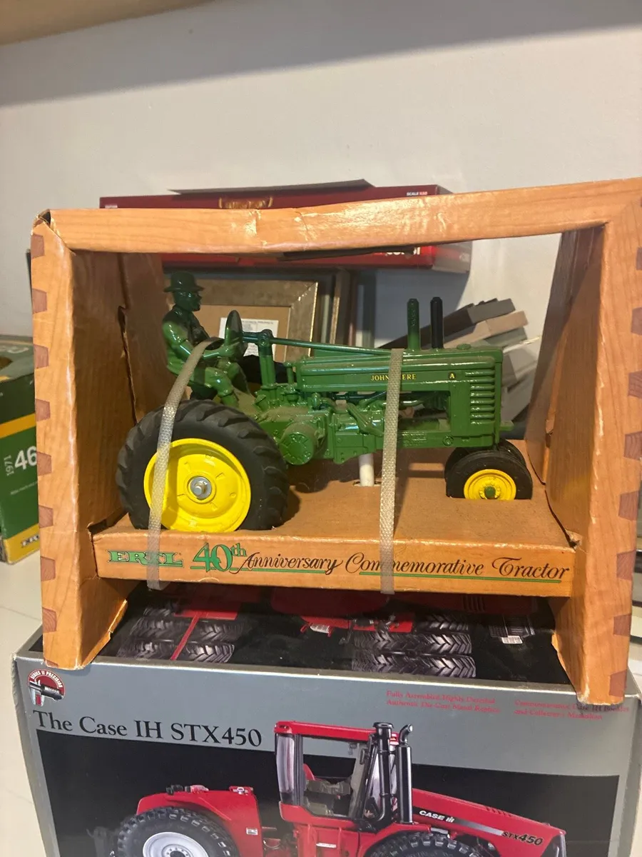John Deere etrl 40 th anniversary commemrotive tra - Image 1