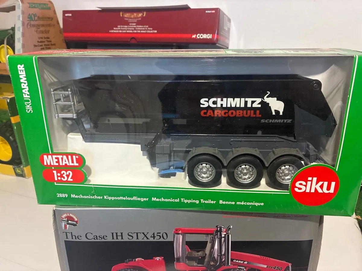 1:32 Schmitz Cargobull - Image 1