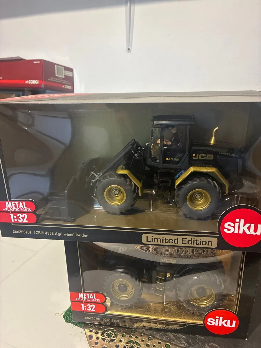 1:32 jcb tractor and loading shovel - Image 3