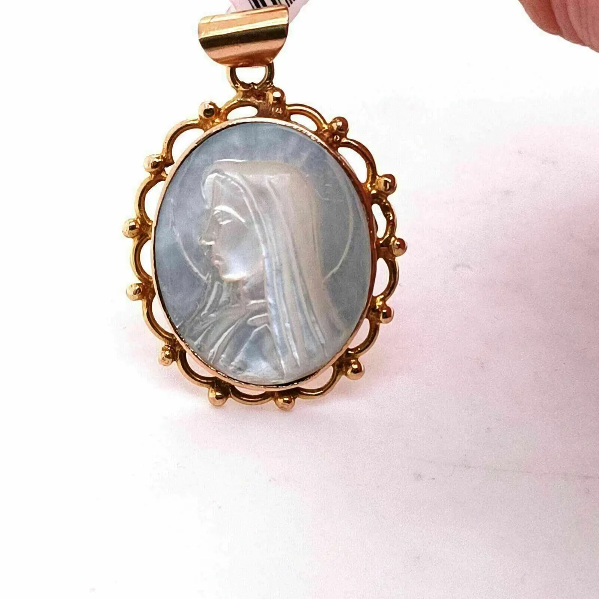 14k Gold & Shell Cameo Our Lady , Mary - Image 2