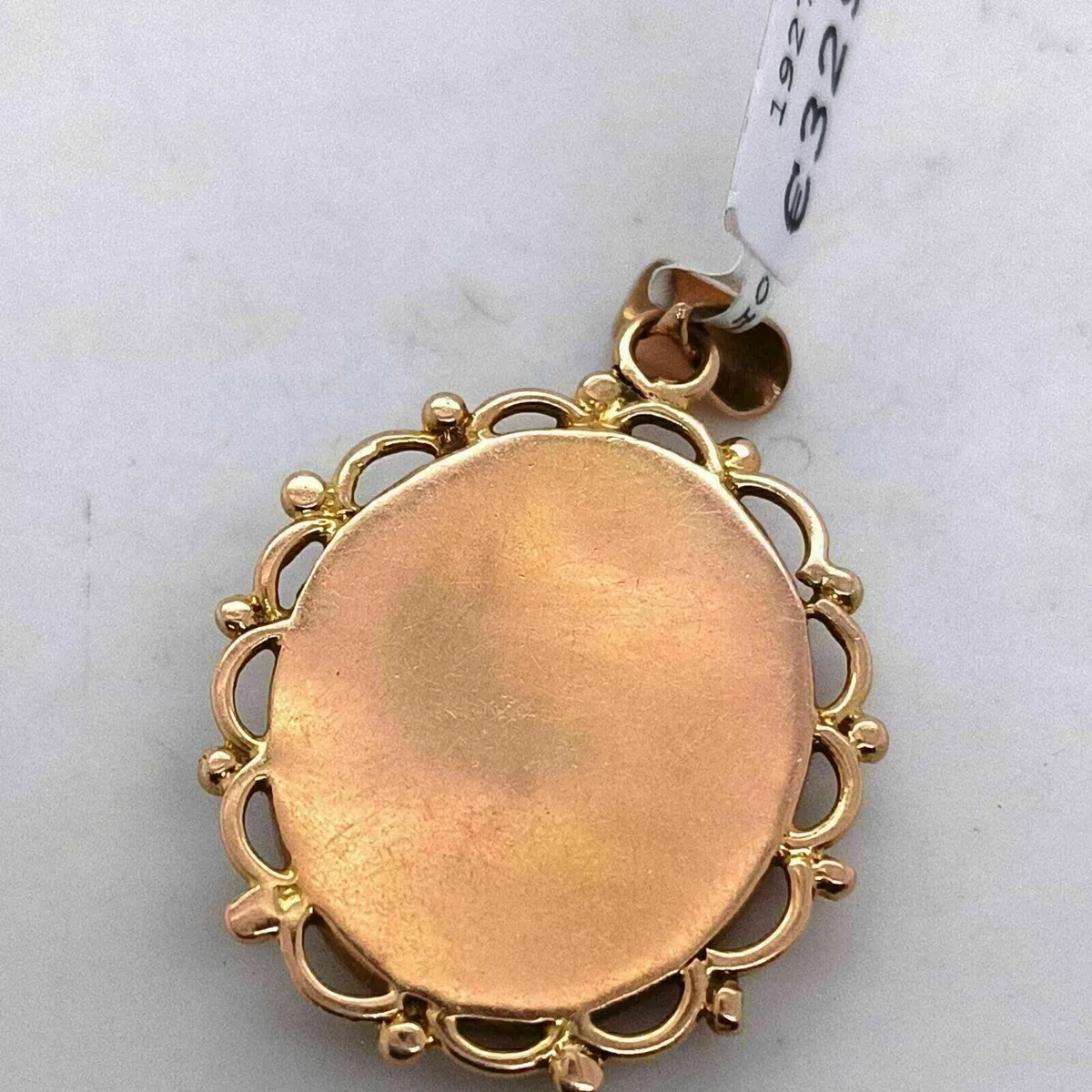 14k Gold & Shell Cameo Our Lady , Mary - Image 3