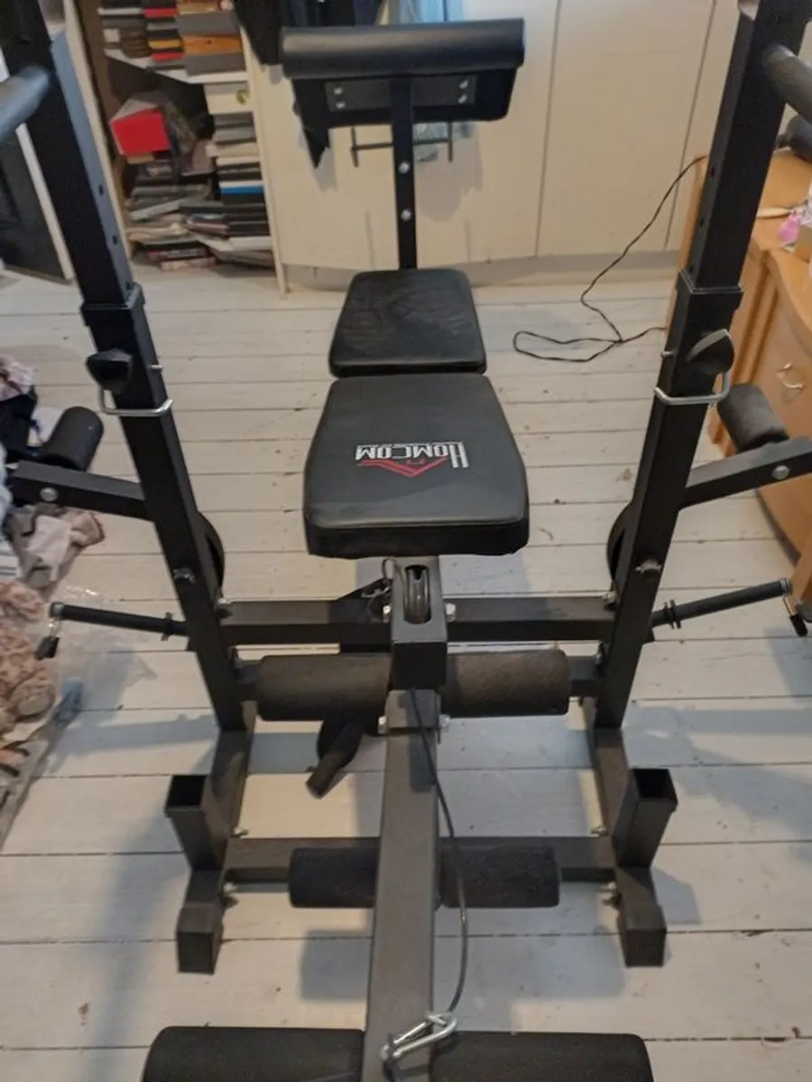 Gym equipment - Image 1