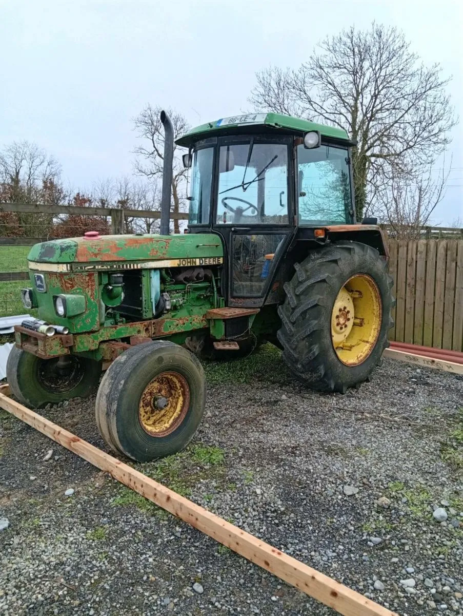 John Deere 2140 - Image 1