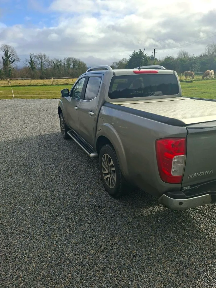 2017 nissan navara tekna - Image 3