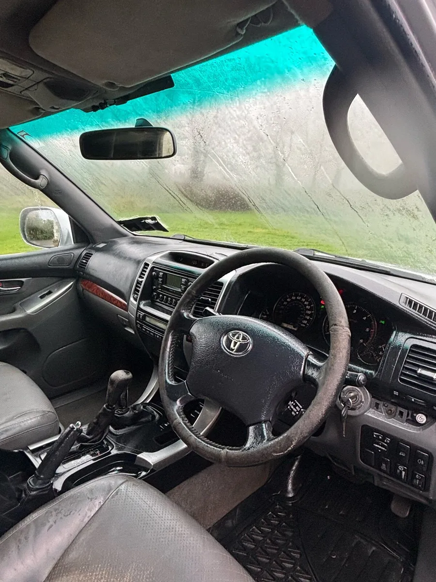 2004 Toyota Landcruiser LWB Auto - Image 3