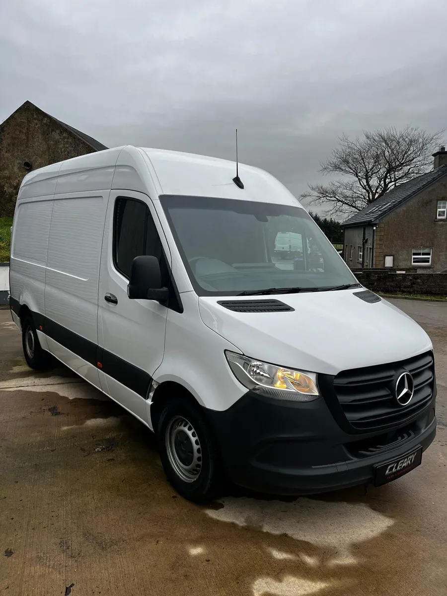 Mercedes-Benz Sprinter 2021, AUTO,RWD, 315CDI - Image 4