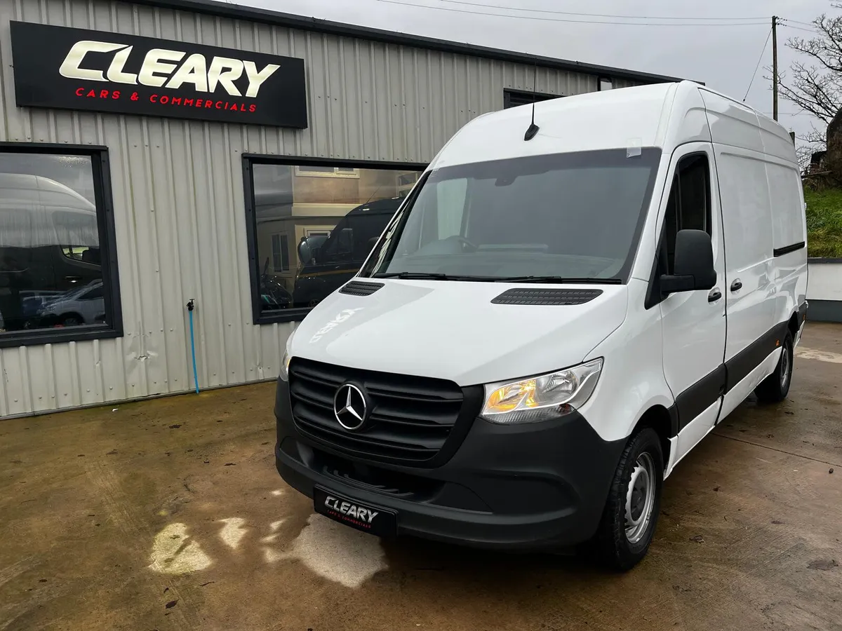 Mercedes-Benz Sprinter 2021, AUTO,RWD, 315CDI - Image 1