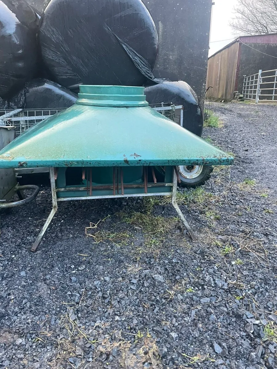 Hay feeder / Lamb creep feeder - Image 4