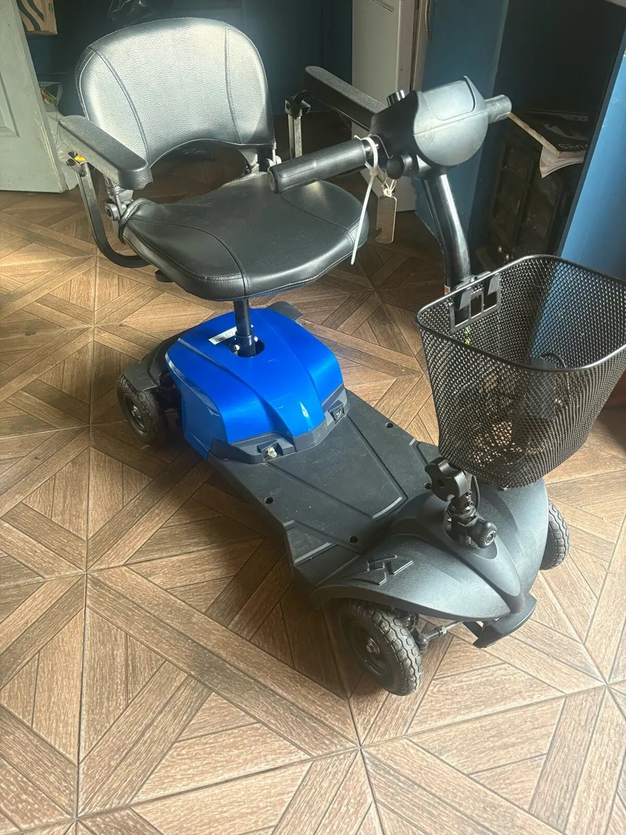 Mobility scooter - Image 2
