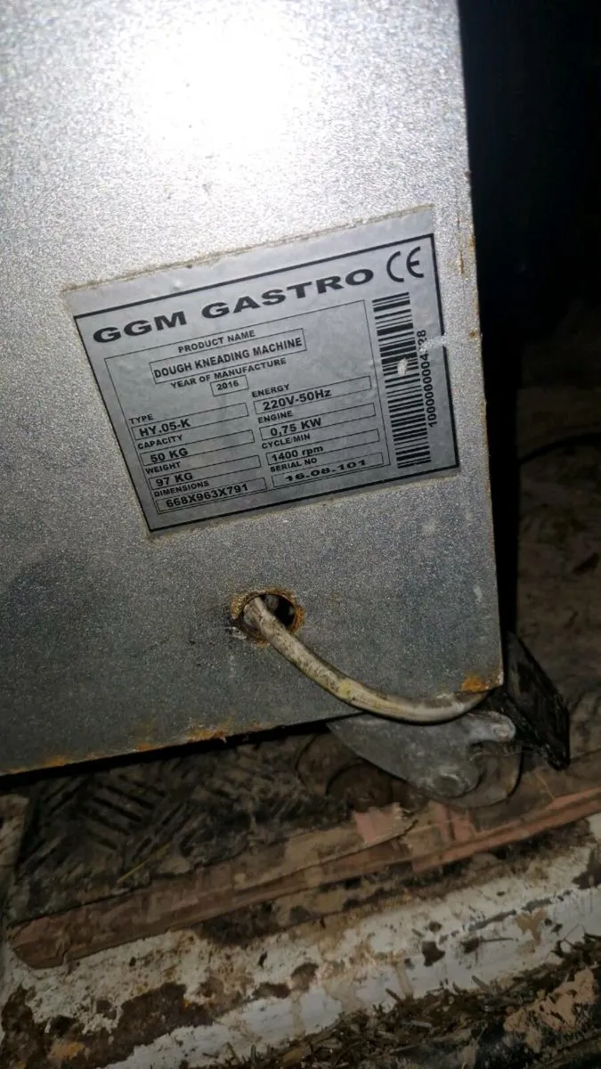 Dough kneading machine. - Image 4