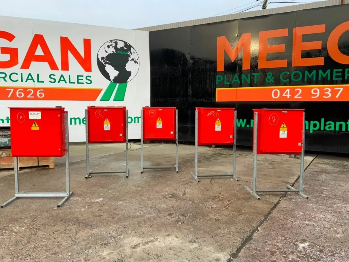 400v BLAKLEY SITE DISTRIBUTION BOXES......4434. - Image 1