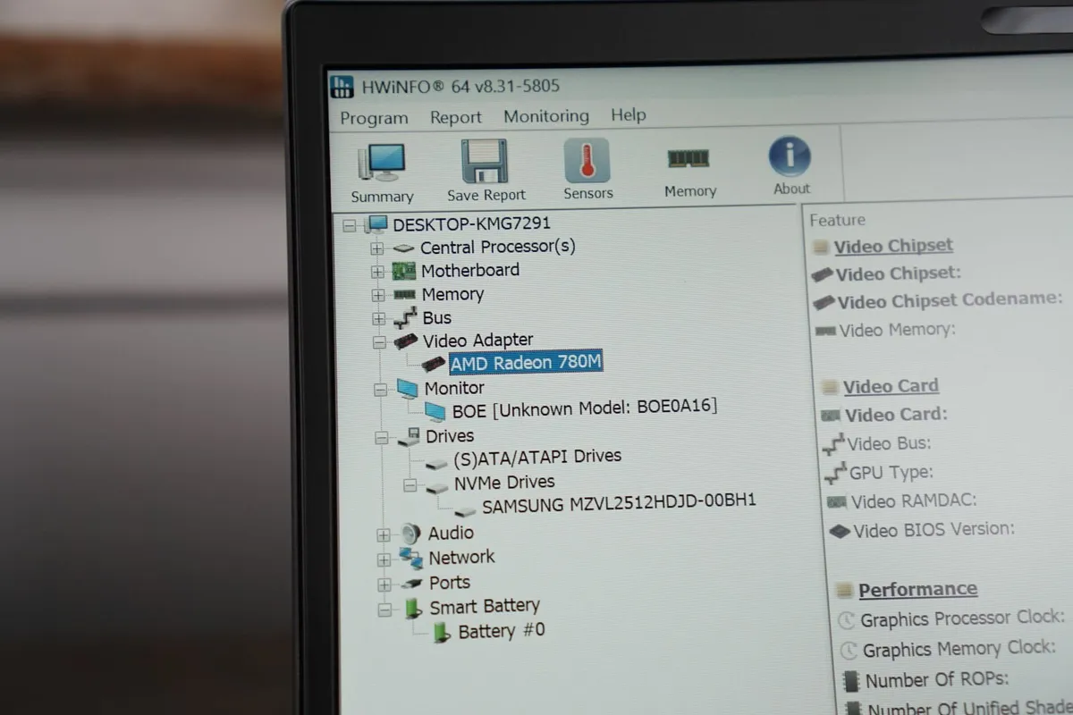 HP ZBook Firefly 14 G10 A Mobile Workstation - Image 3