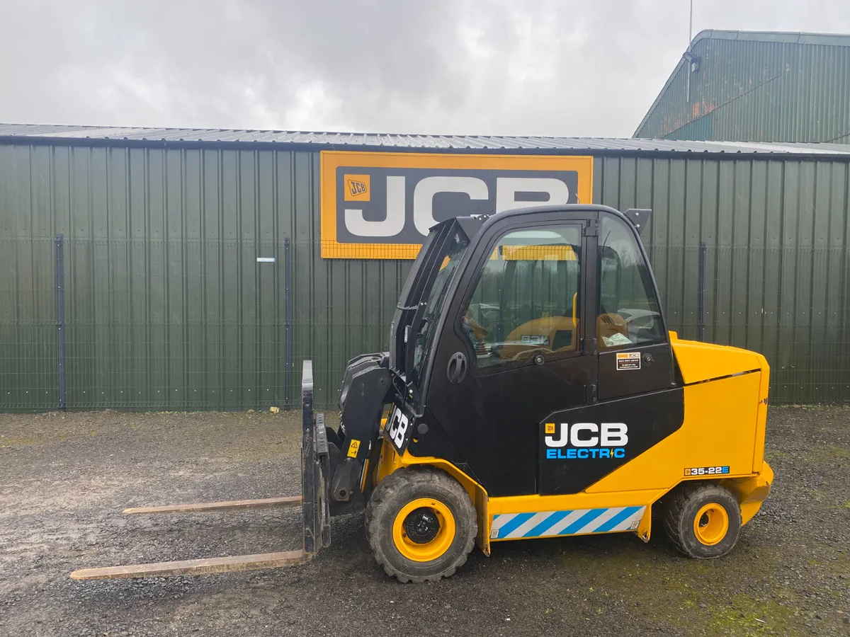 JCB ELECTRIC TELETRUK TLT35-22E-2WD YEAR 2023 - Image 1
