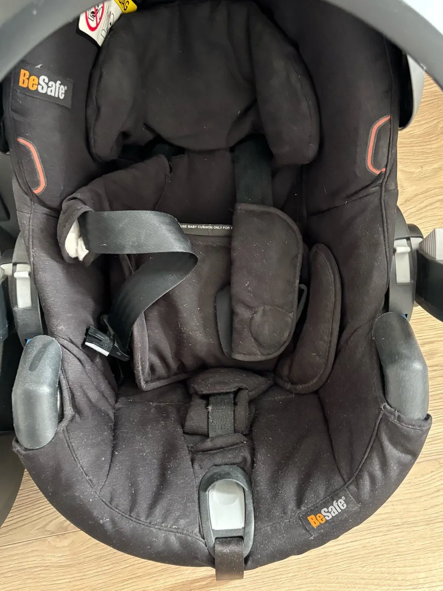 Car seats - Image 4