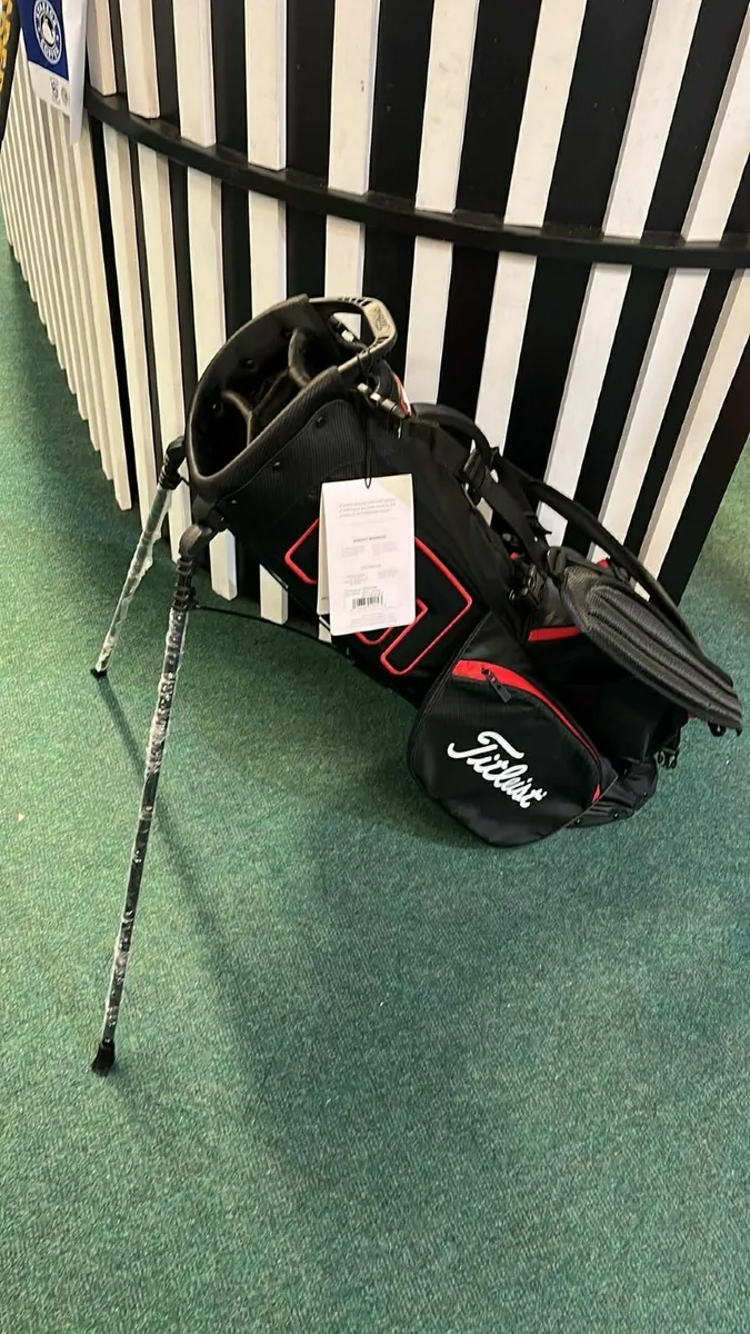 Titleist Players 4 StaDry Black/Red €295 Now €245 - Image 3