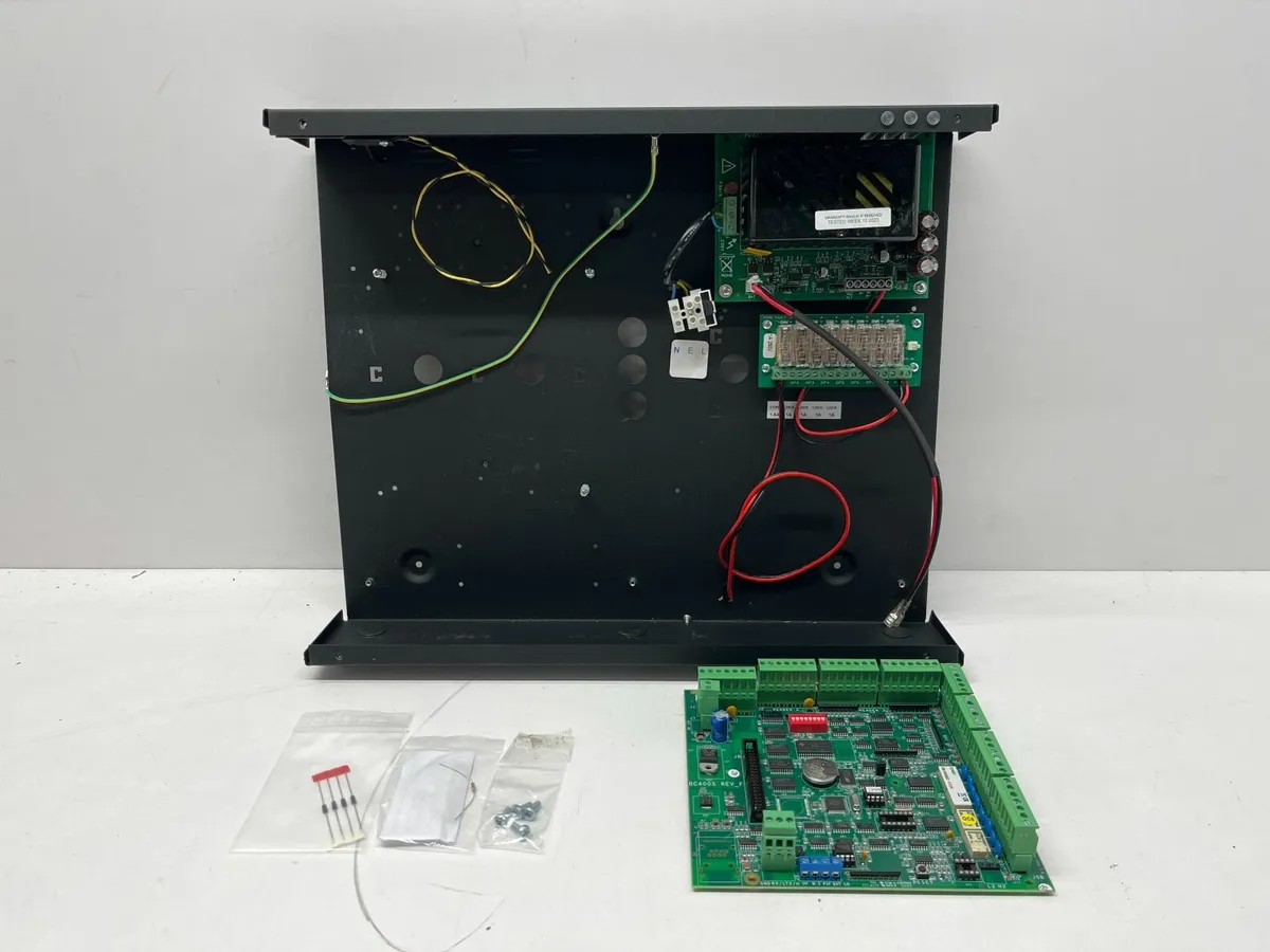 Online Auction Of A Power Supply Unit & More! - Image 1