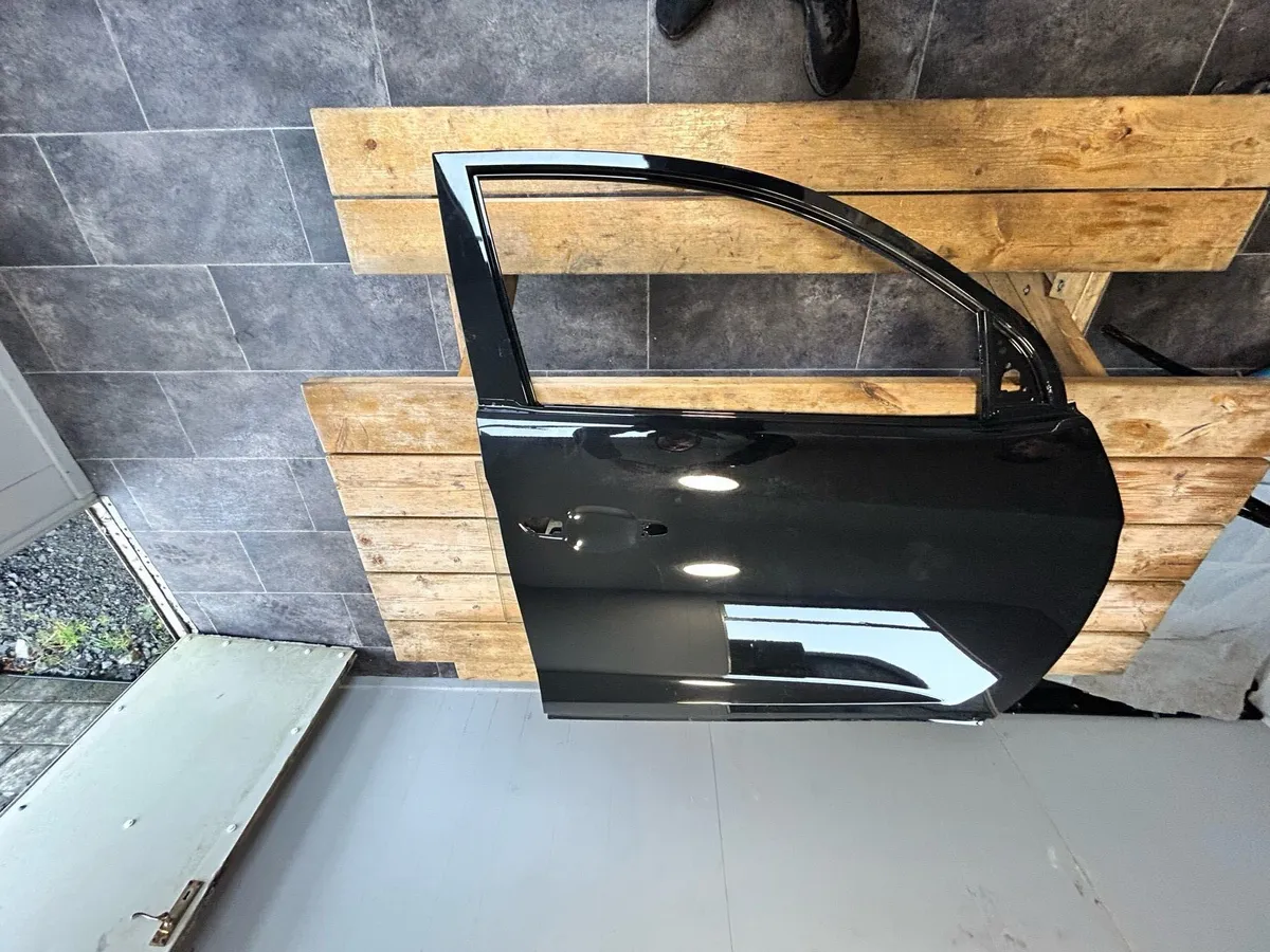 2018 tucson driver door cost €395 - Image 1