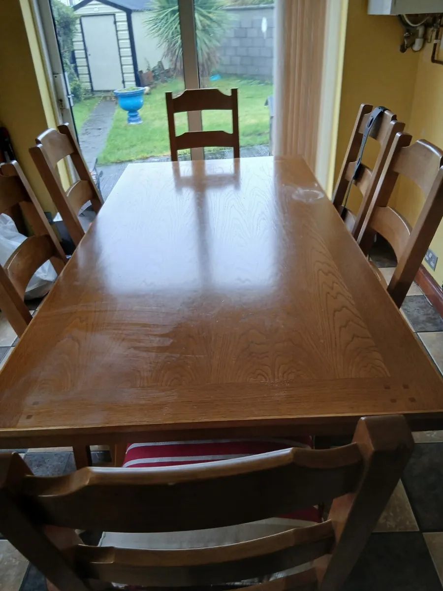 Solid Oak table and six chairs - Image 1