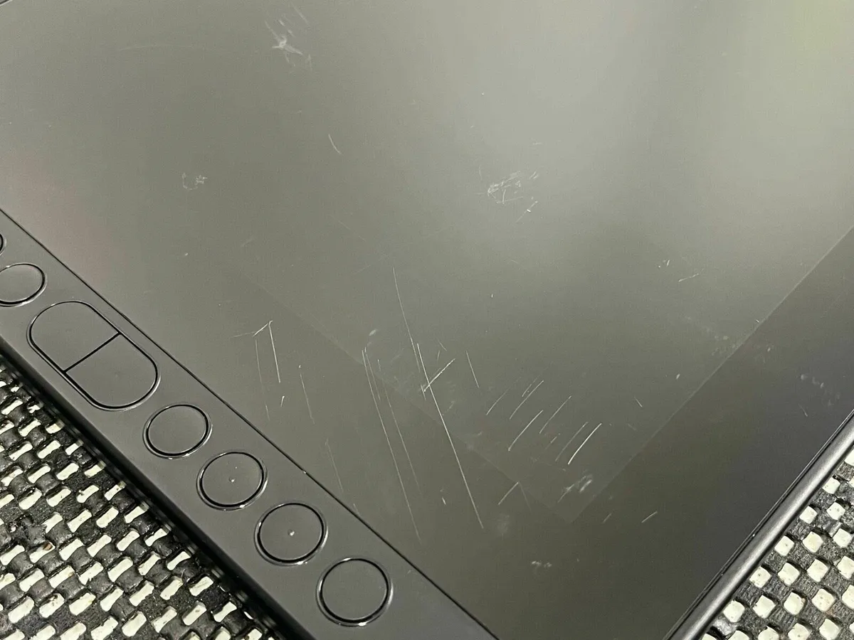 Kamvas 16 Drawing Tablet - Image 4