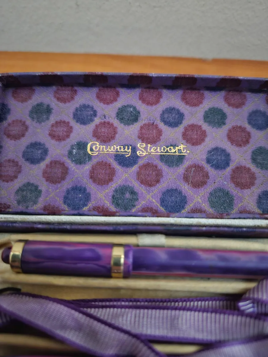 Conway Stewart Pen Set - Image 3