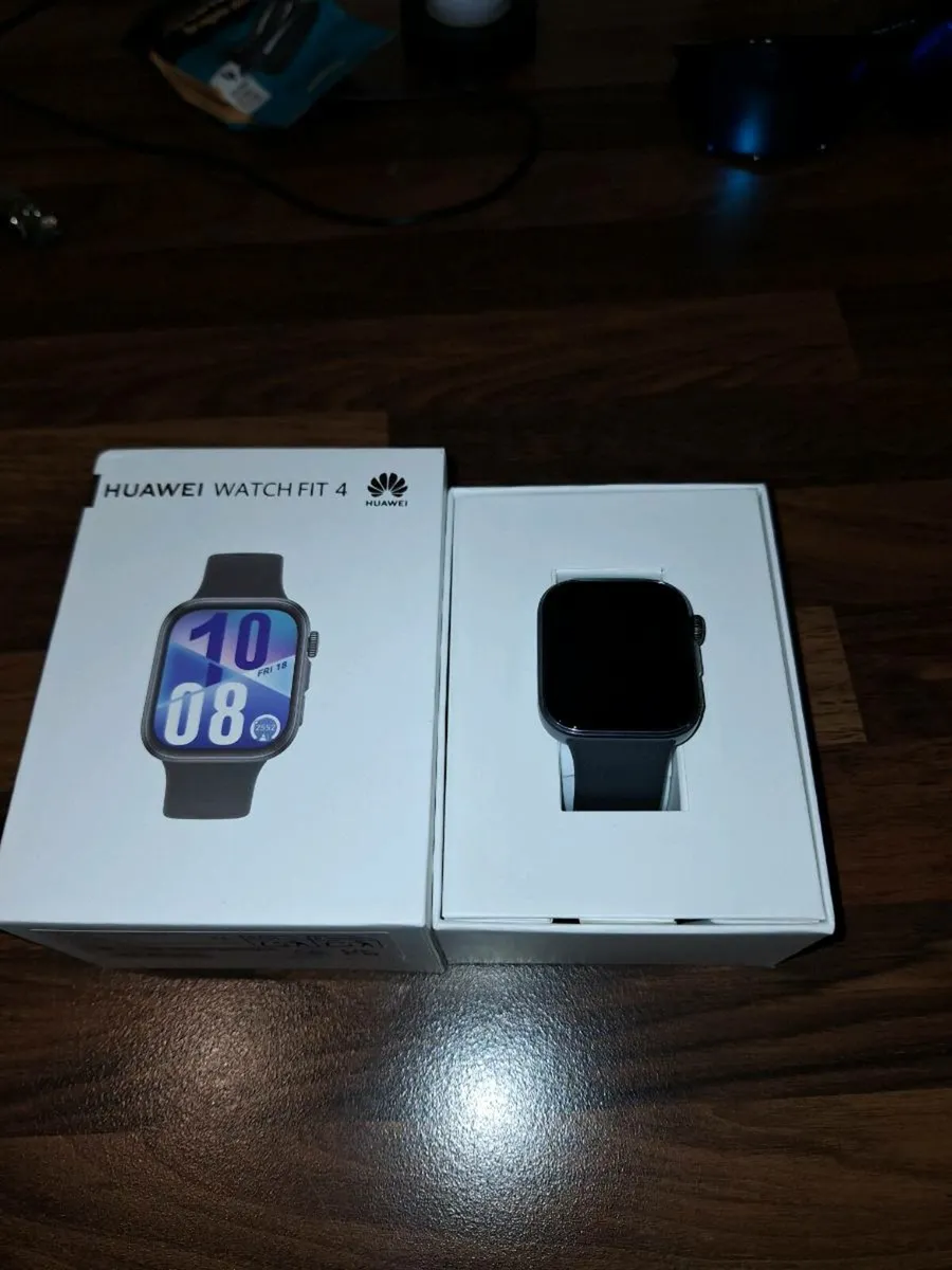 Huawei Watch Fit 4 (Sports Watch) - Image 1