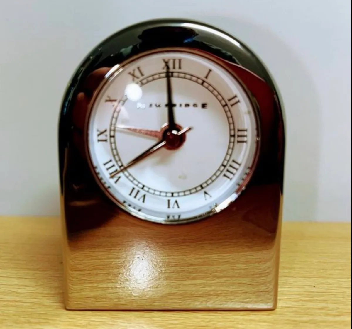 Newbridge Silverware Travel clock and case - Image 2