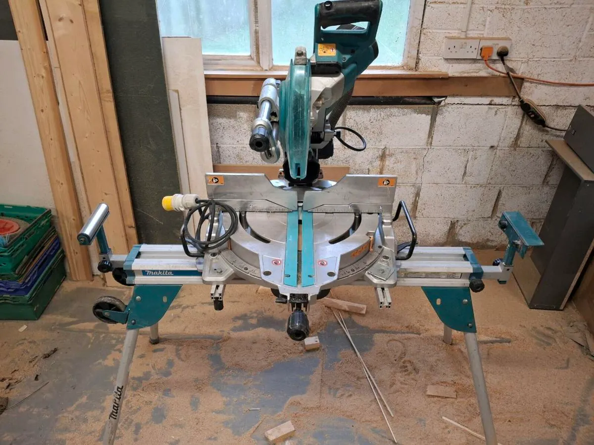 Makita mitre saw - Image 2
