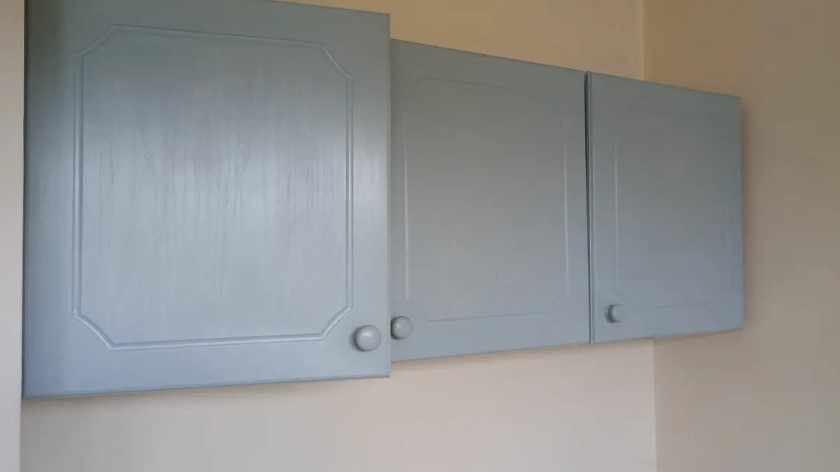 Kitchen  FREE to take away - Image 2