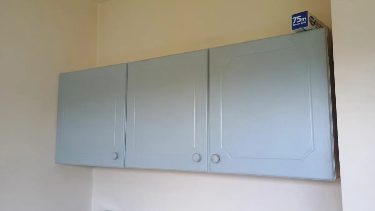 Kitchen  FREE to take away - Image 4