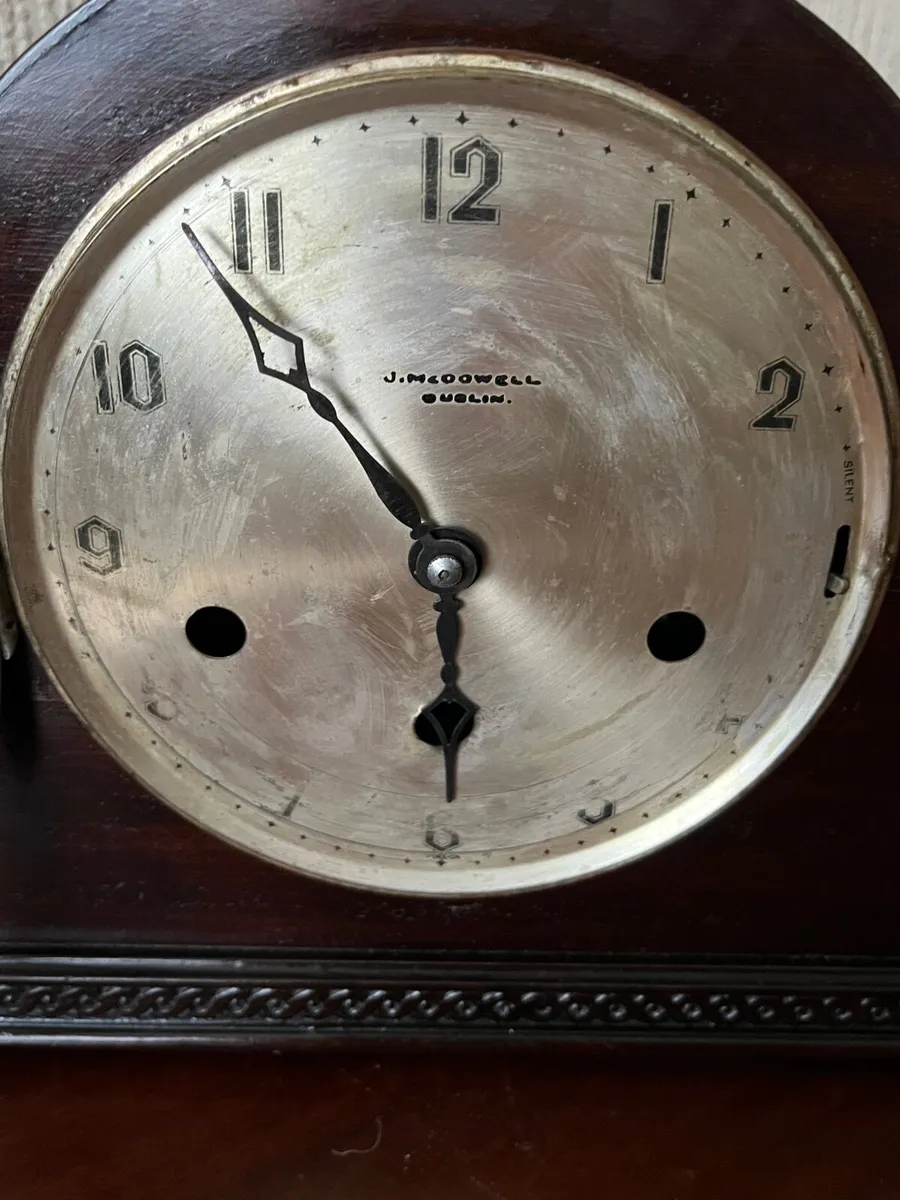 Vintage Mantel Clock - Image 3