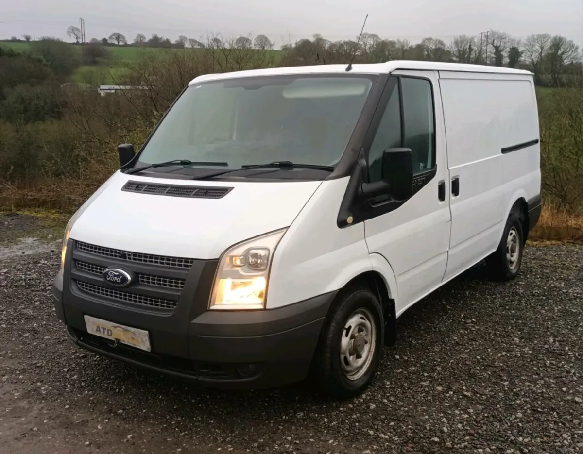 Ford transit - Image 2
