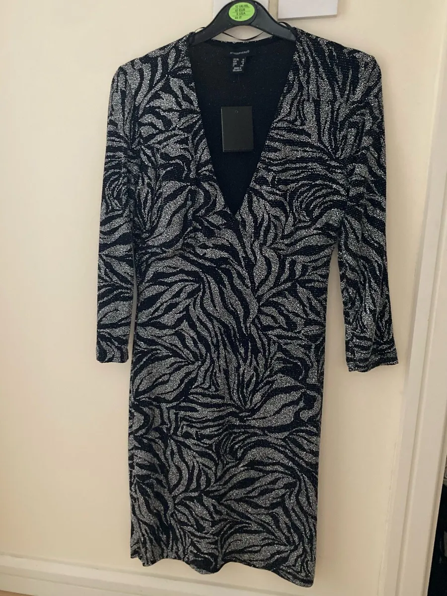 Dress size 10/12 uk - Image 1