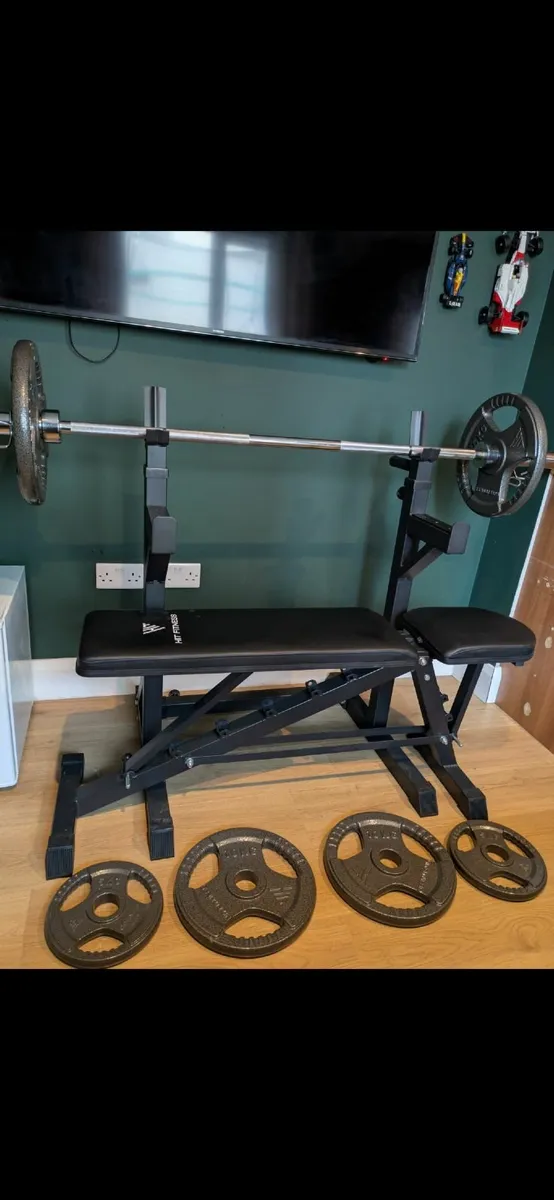 New weights and bench never used - Image 2