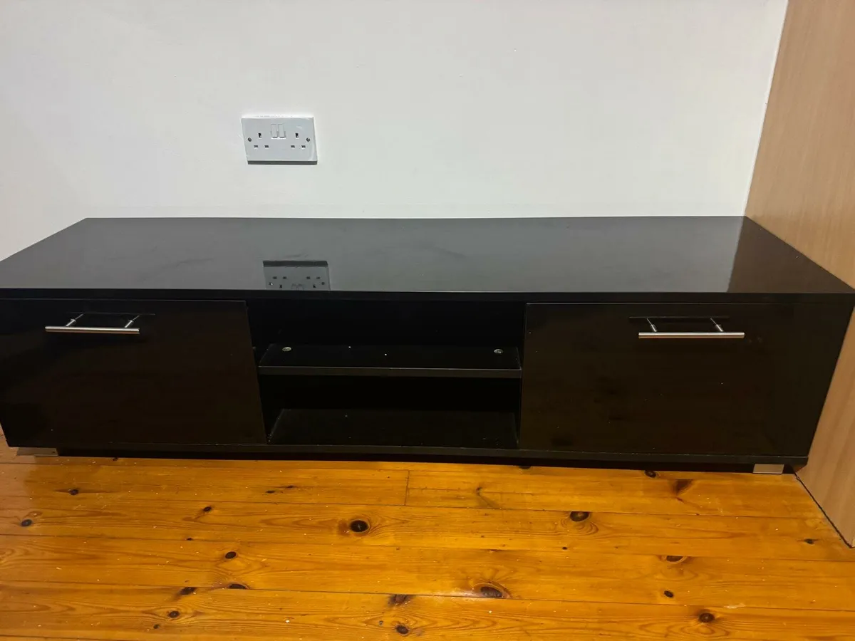 Tv stand - Image 3