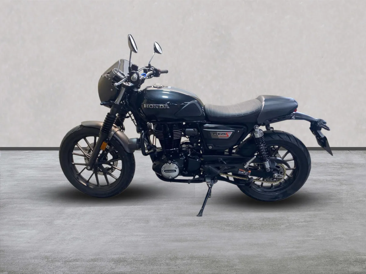 Honda GB 350S-S with Extras, March 25 NI Reg - Image 2