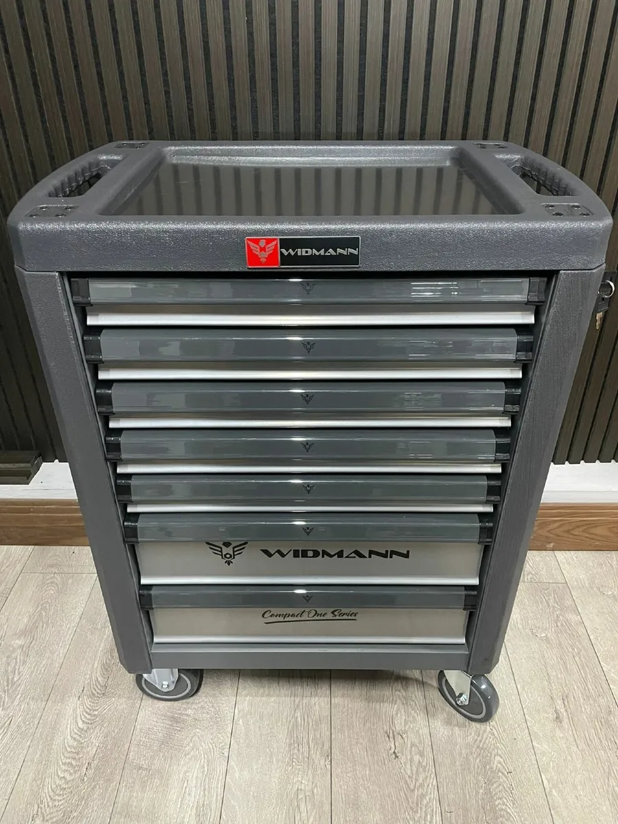 7 Drawer Tool Box - Image 1