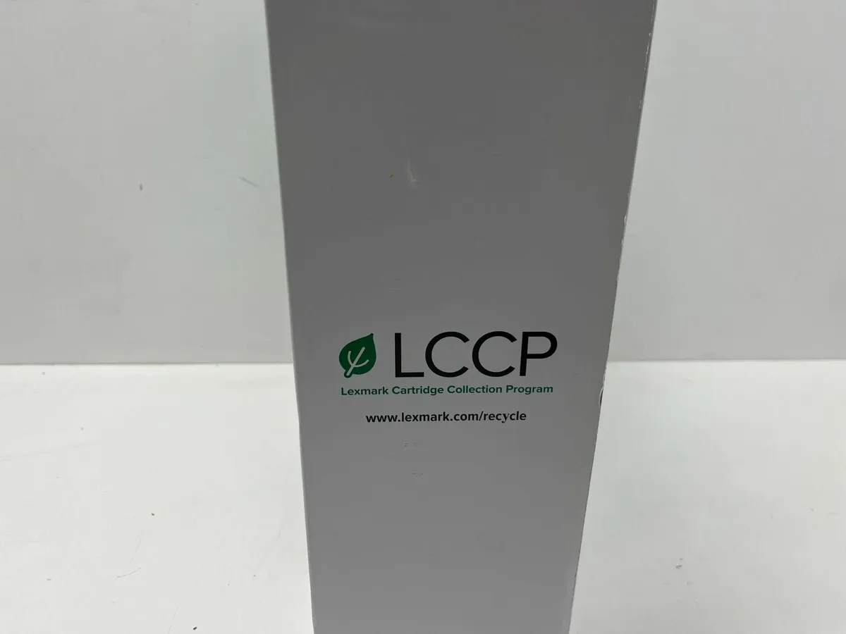 Online Auction Of A 2-Port Car Charger & More! - Image 1