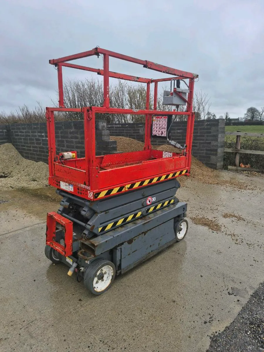 Skyjack 3219 Scissors lift - Image 1