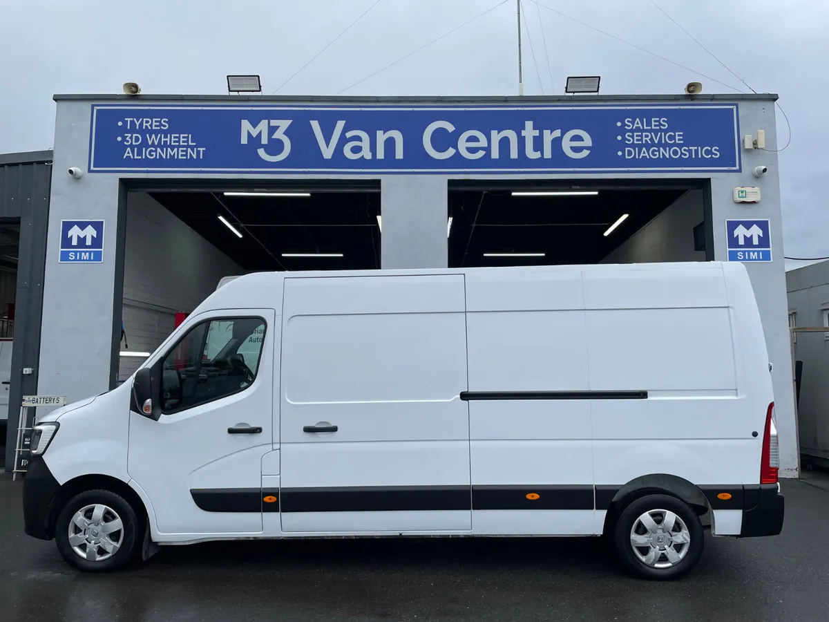 2023  RENAULT MASTER FWD LM35 BLUE DCI 135 B - Image 2