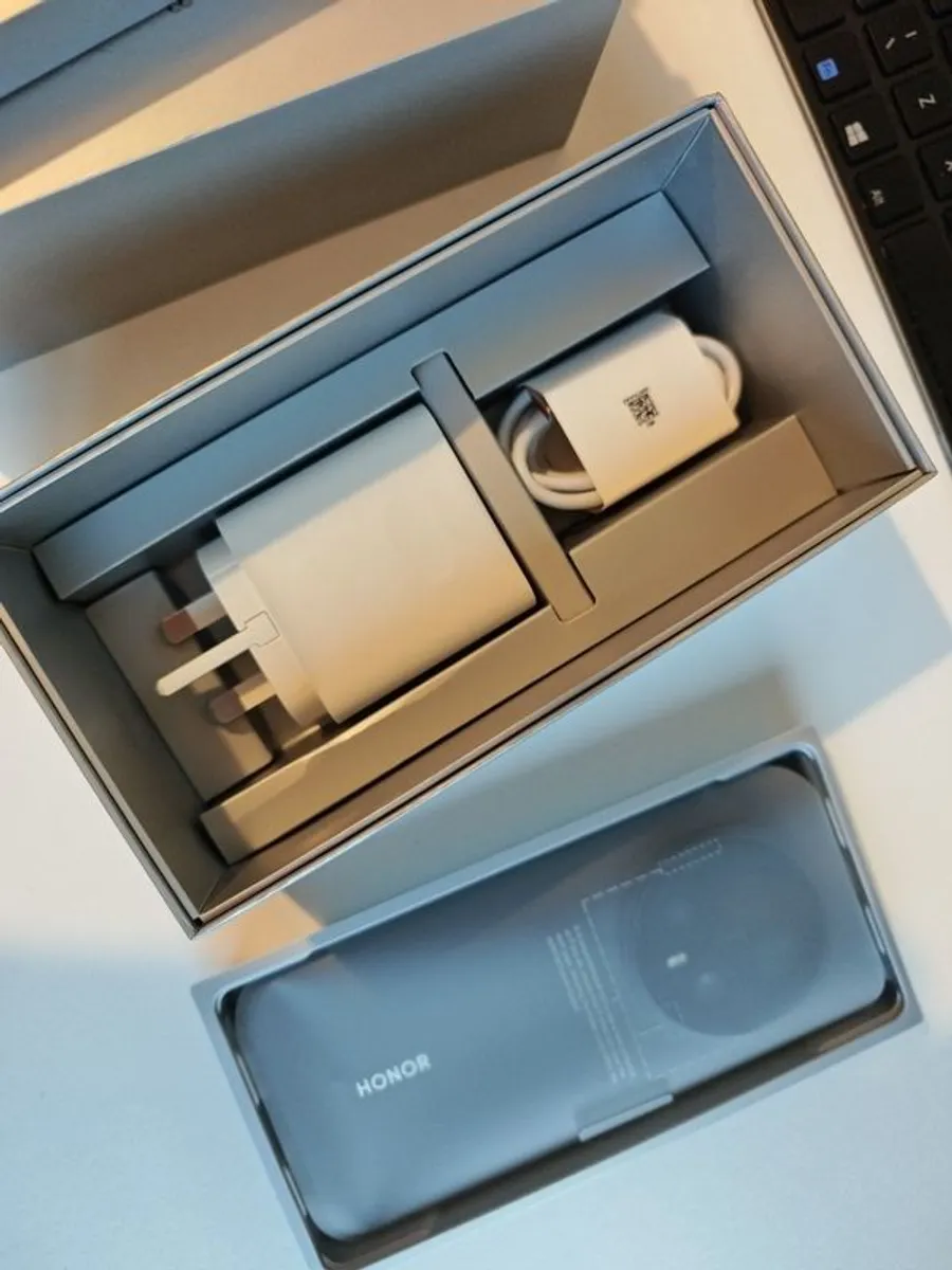 Honor Magic 8 Pro, 12/512gb, Black - Image 3