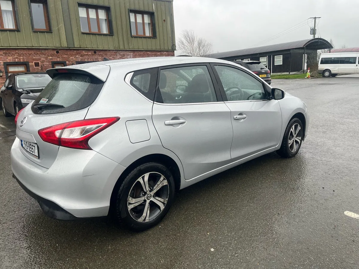 Nissan pulsar 1.2 petrol - Image 4