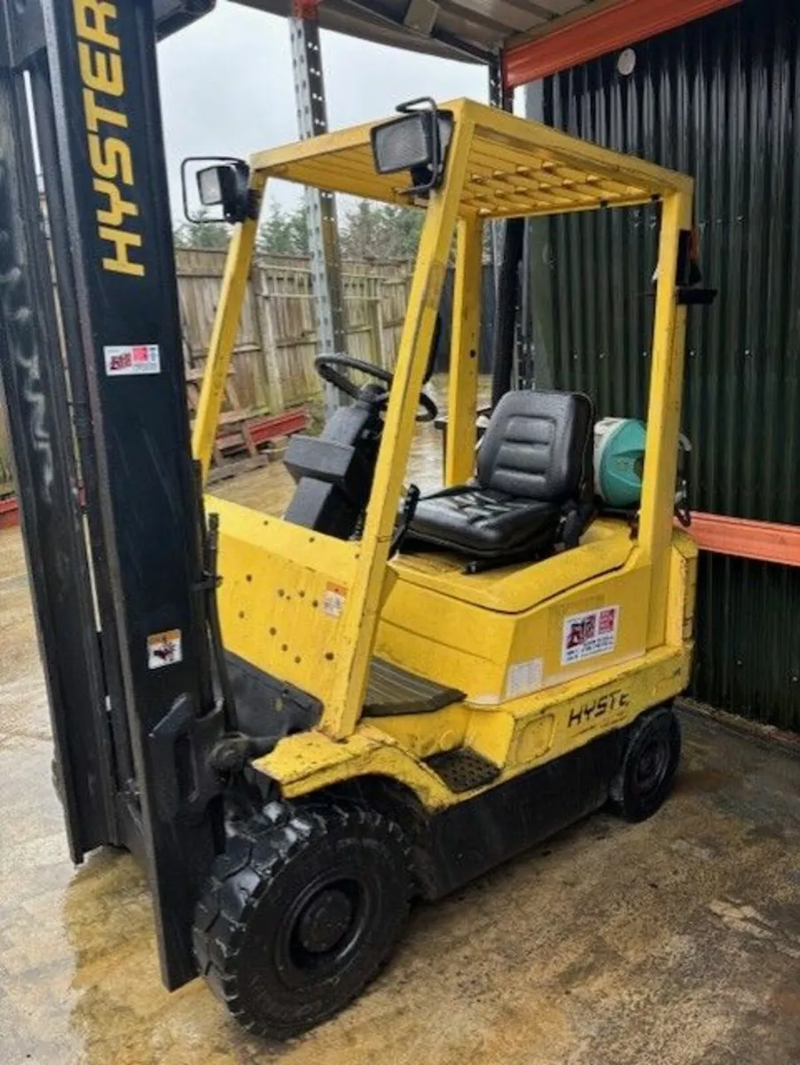 HYSTER 1.5 TON LPG FORKLIFT