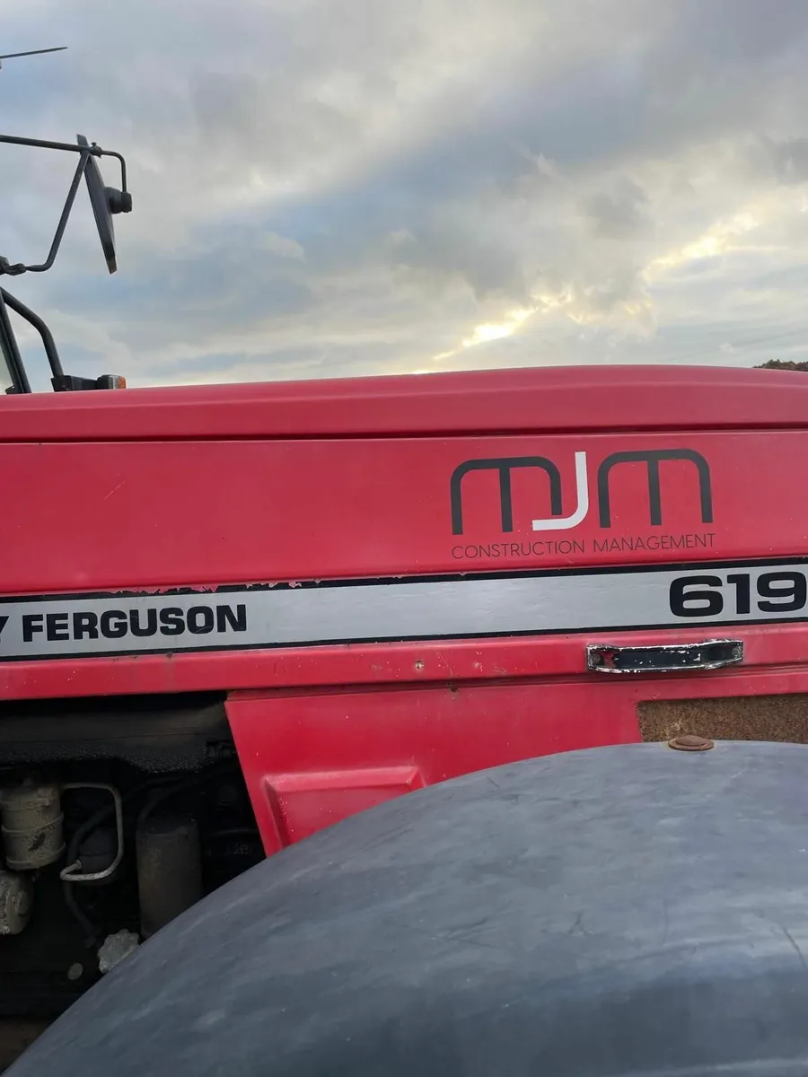Massey Ferguson tractor 1997 - Image 1